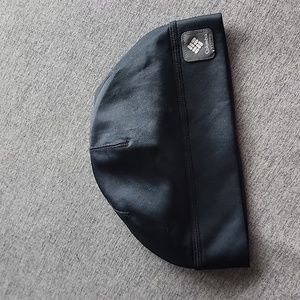 Women's Columbia winter omni heat hat